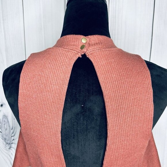 Free People Top Womens Sz XS Dusty Rose Ribbed Tank Top Open Sides Open Back - Picture 8 of 9